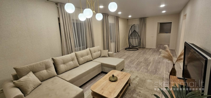 PARDUODAMAS NAMAS MAŽEIKIŲ SENAMIESTYJE, P. MATULIONIO G. 33.