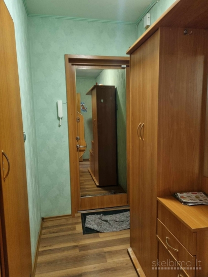 RENOVUOTAME NAME IŠNUOMOJAMAS 2 KAMBARIŲ BUTAS MAŽEIKIUOSE, SODŲ G. 10