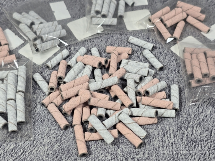 Šlifavimo juostelės nagams Mini Long 180,240 gritų