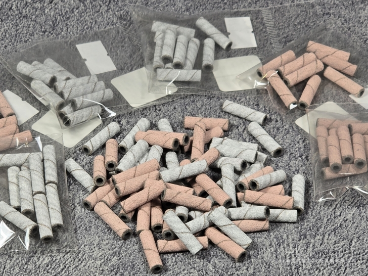 Šlifavimo juostelės nagams Mini Long 180,240 gritų