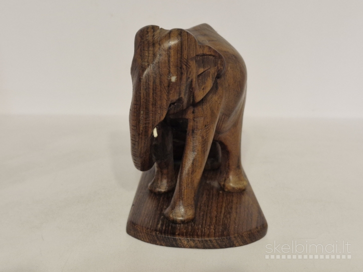 Medinė dramblio šeimos figūrelė - rankų darbo dekoras