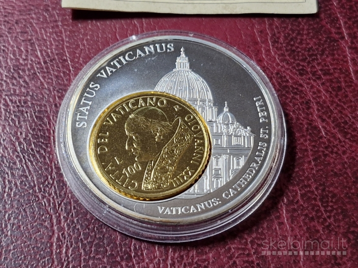 Vatikanas 100 lirų, 2001 viduje medalio su sert