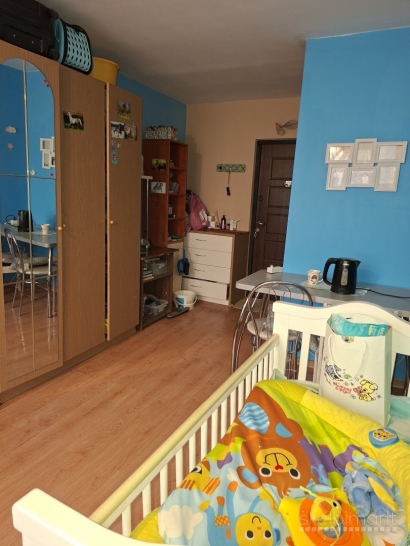 PARDUODAMAS 1 KAMBARIO PAGERINTO TIPO BENDRABUČIO BUTAS ALYTUJE