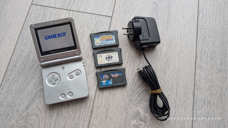 Game Boy Advance SP AGS-101 + 3vnt žaidimai + dėklas