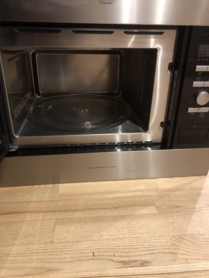 PAPRASTA IR INTEGRUOJAMos MIKROBANGĖS