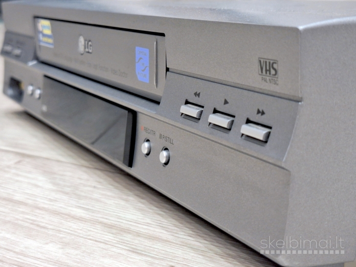 LG L425 vaizdo grotuvas (VHS)