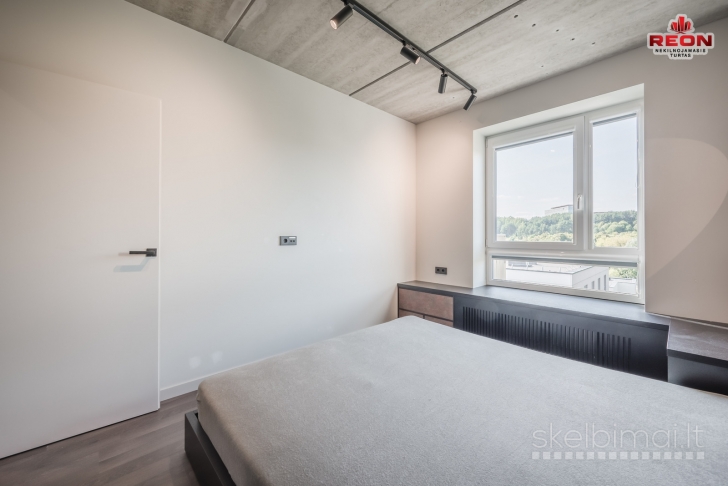 NUOMOJAMAS ERDVUS 2 KAMBARIŲ BUTAS