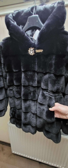 Nauji, dirbtino kailio kailinukai, s-dydžio.