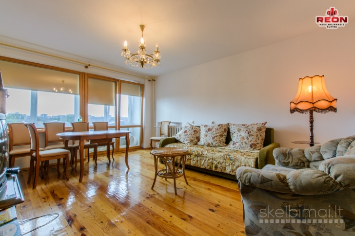 Nuomojamas jaukus 3 izoliuotų kambarių butas antakalnyje.