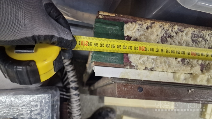 Parduodamos naudotos durys