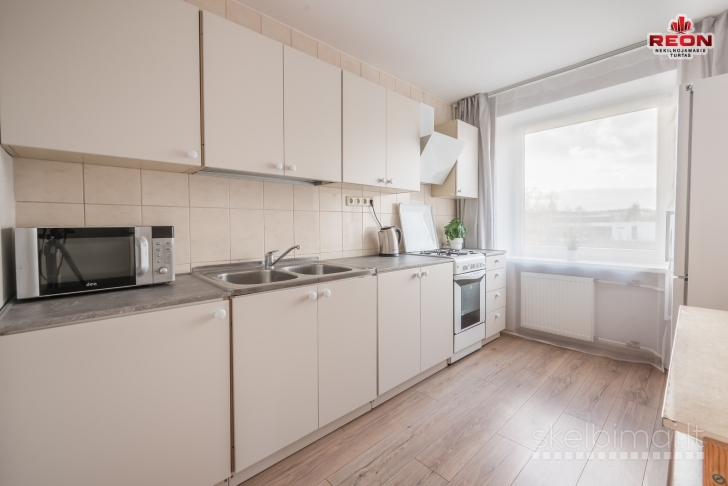 IŠNUOMOJAMAS 2 KAMBARIŲ BUTAS 