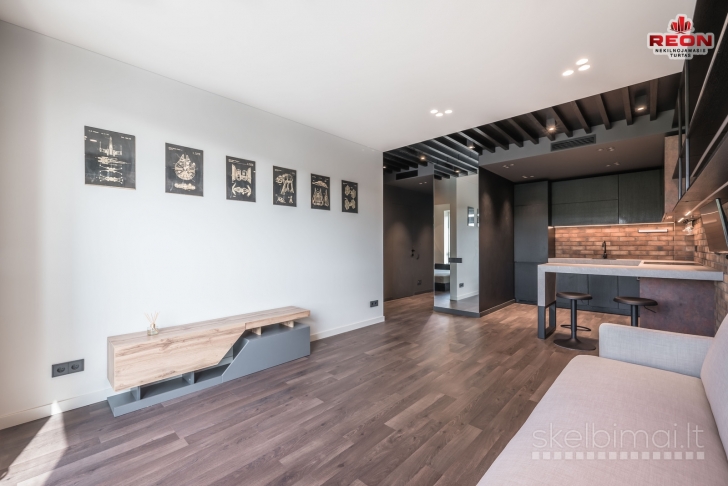 NUOMOJAMAS ERDVUS 2 KAMBARIŲ BUTAS 