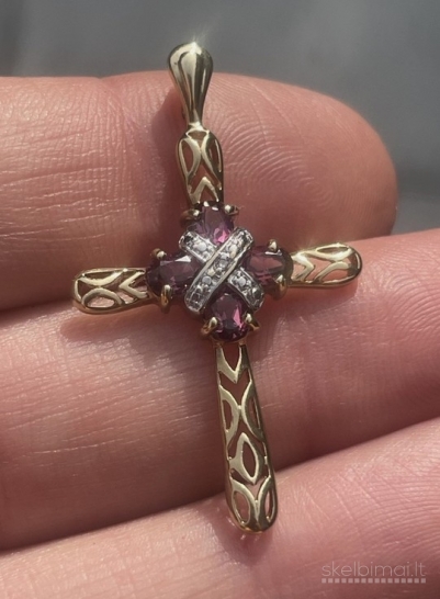 Naujas auksinis pakabukas, deimantai ir granatai 