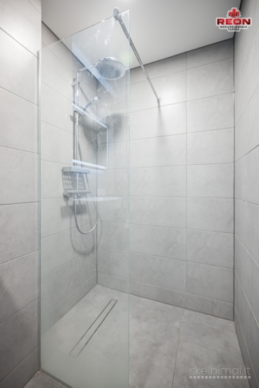 NUOMOJAMAS 2 KAMBARIŲ BUTAS NAUJAMIESTYJE!