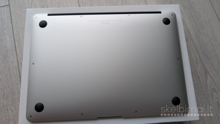 MacBook Air 2017 / i5 / 128gb / 8gb RAM