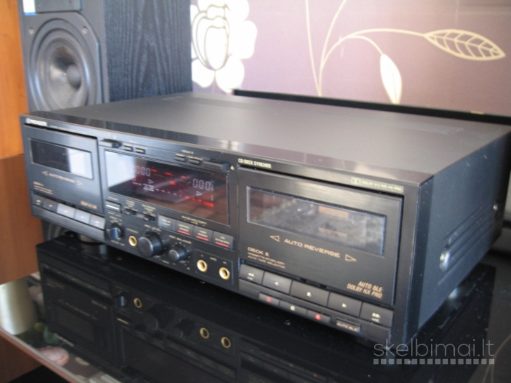 PIONEER CT-W650R Stereo Double Cassette Deck. Made in Japan. 1991 model.