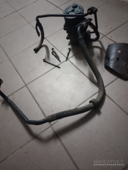 Parduodu Volvo V50 kompresorių