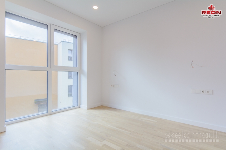 NAUJAI ĮRENGTAS 2 KAMBARIŲ BUTAS BAJORUOSE!