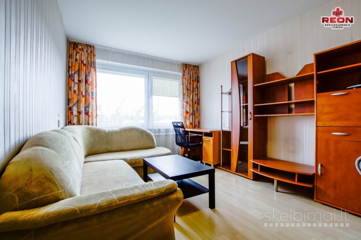 NUOMOJAMAS JAUKUS 1 KAMBARIO BUTAS  ŽIRMŪNŲ G.