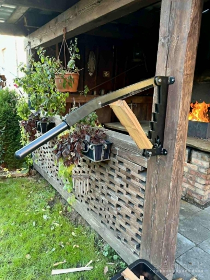 Rankinė malkų skaldyklė