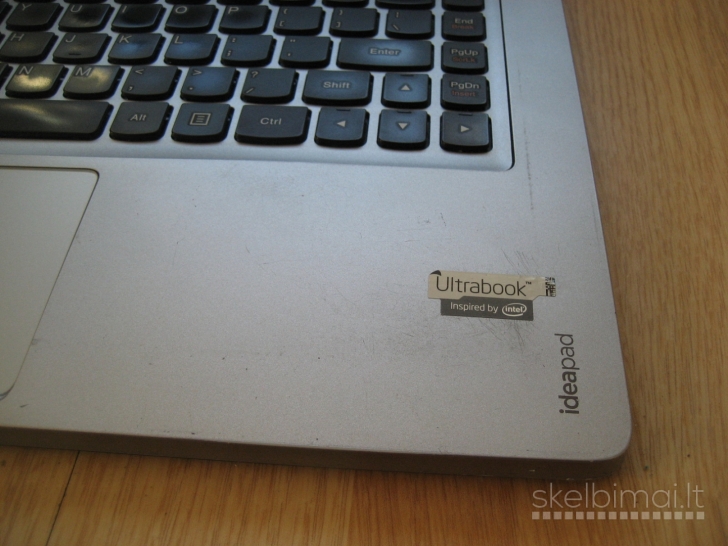 LENOVO U310 13.3/ i5 2.60GHz/ 8GB/ 128GB/ 2 val.