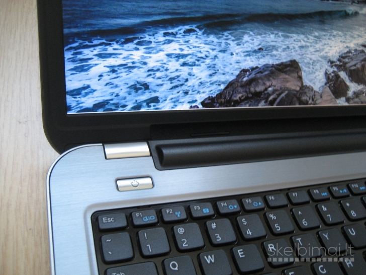 DELL 17R i7/ 16GB/ 2GB Radeon/ 256GB/ nauja bateri