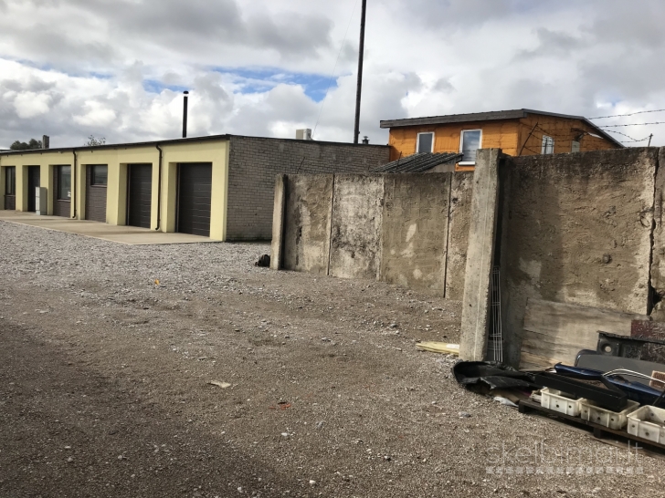 Parduodamos Patalpos-Garažai 