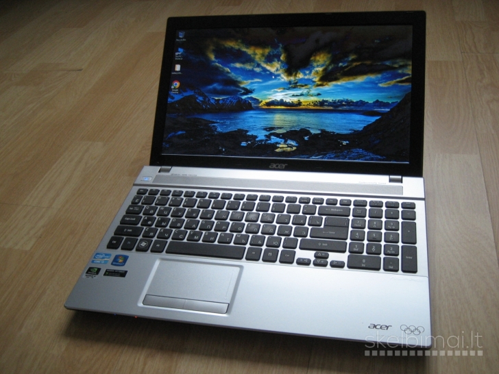 ACER V3-571G i5/ 240GB/ 1GB Nvidia/ nauja baterija