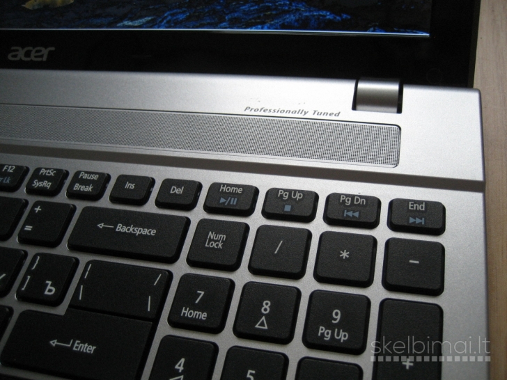 ACER V3-571G i5/ 240GB/ 1GB Nvidia/ nauja baterija