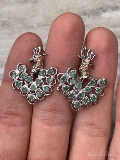 Nauji ispudingi dizainerio auskarai brangakmeniai 