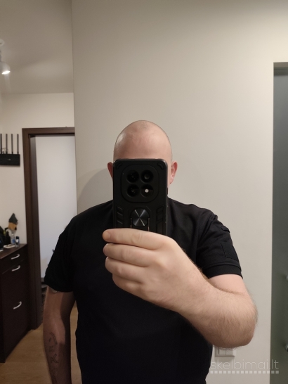 vyrukas iesko merginos