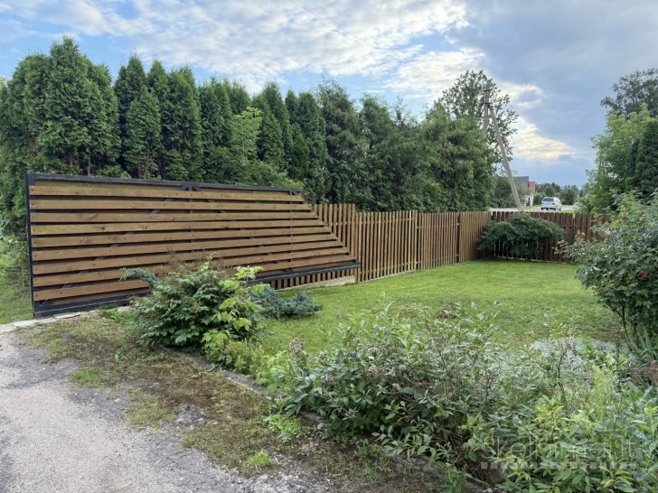 Parduodamas gyvenamas namas