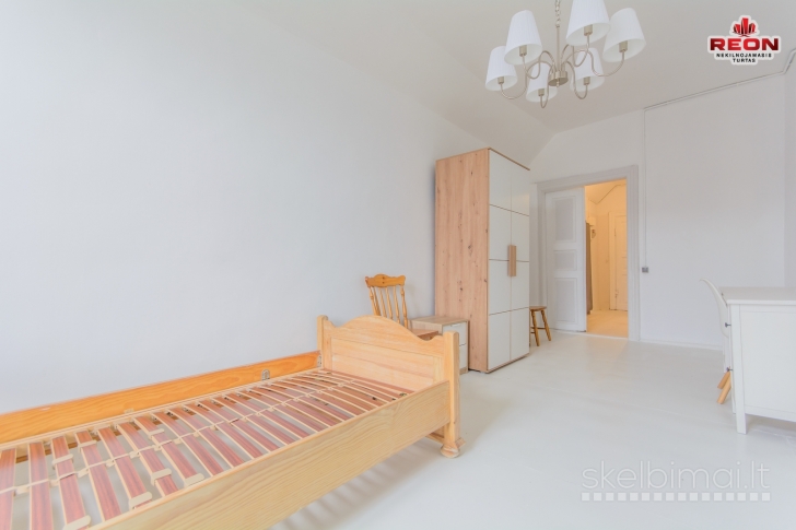 TTVARKINGAS 1 KAMBARYS 2 KAMBARIŲ BUTE SENAMIESTYJE!