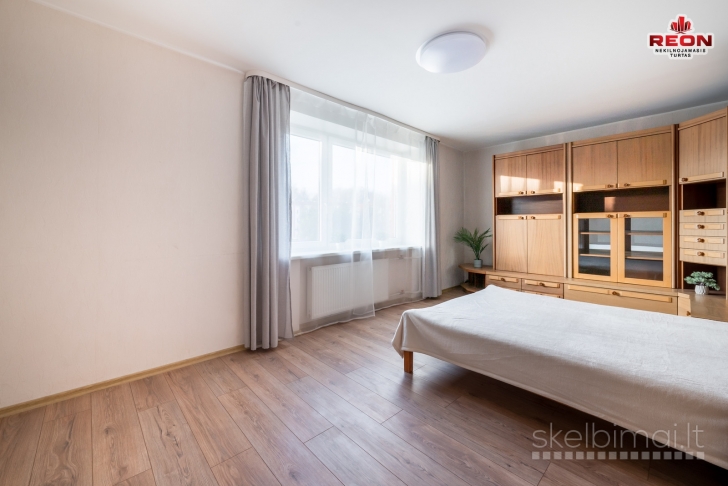 IŠNUOMOJAMAS 2 KAMBARIŲ BUTAS