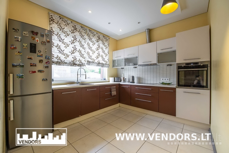 PARDUODAMAS KOTEDŽAS ROMAINIUOSE PRIE MIŠKO, M. IR P. ŠALČIŲ G.