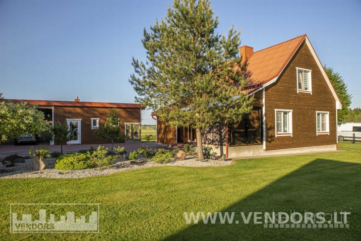 PARDUODAMAS SAUSMEDŽIŲ ŪKIS RIETAVO SAV., ŽADVAINIŲ K., JŪROS G.