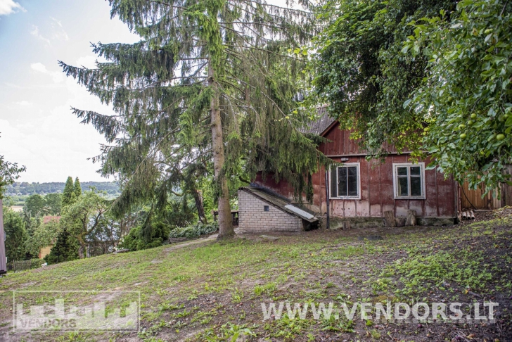 PARDUODAMA SODYBA JURBARKO R. SAV., SEREDŽIAUS MSTL., PIEŠTVĖS G.