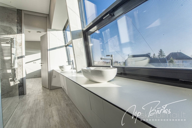 PARDUODAMAS NAMAS DOMEIKAVOJE, PUTINŲ G.