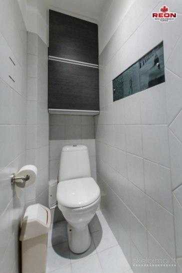 NUOMOJAMAS VIENO KAMBARIO BUTAS ŽIRMŪNUOSE.