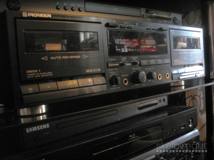 PIONEER CT-W650R Stereo Double Cassette Deck. Made in Japan. 1991 m.