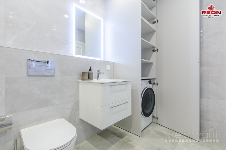 PILNAI ĮRENGTAS, ŠILTAS IR JAUKUS DVIEJŲ KAMBARIŲ BUTAS NAUJOS STATYBOS NAME