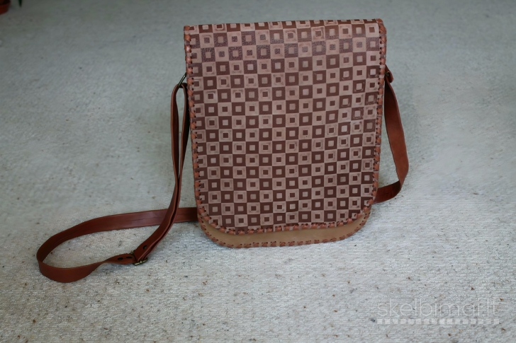 Vienetinė rankinė. Rankų darbo. Tikra oda. Lietuva 