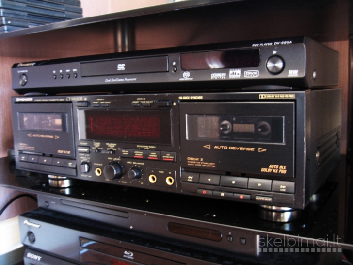 PIONEER CT-W650R Stereo Double Cassette Deck. Made in Japan. 1991m.