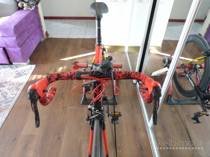 Wilier GTR Colombia Team Carbon Road Bike. 700C wheels. 7,9kg. Medium frame.