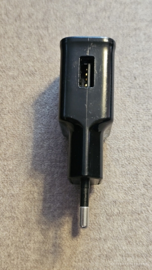 Įkroviklis Samsung EP-TA20EBE, 15W, USB Type-A, juodas