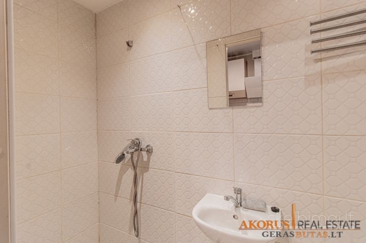 Gerasbutas.lt – Tvarkingai įrengtas butas su atskira virtuve ir san. mazgu
