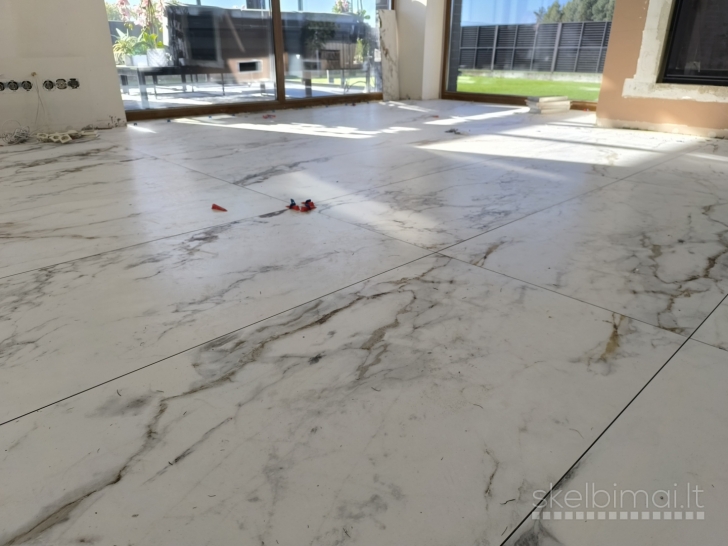 Plytelės ir apdailos darbai 