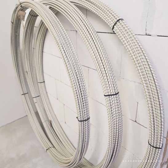 Kompozitinė armatūra