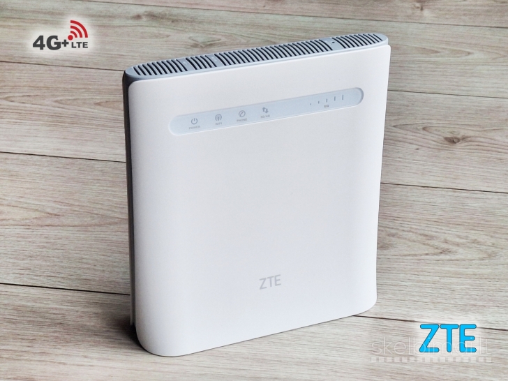 4G+ LTE modemas ZTE MF286R su maitinimo blokeliu