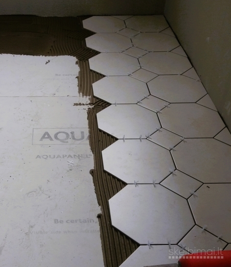 Profesionalios plytelių klijavimo paslaugos Klaipėdoje